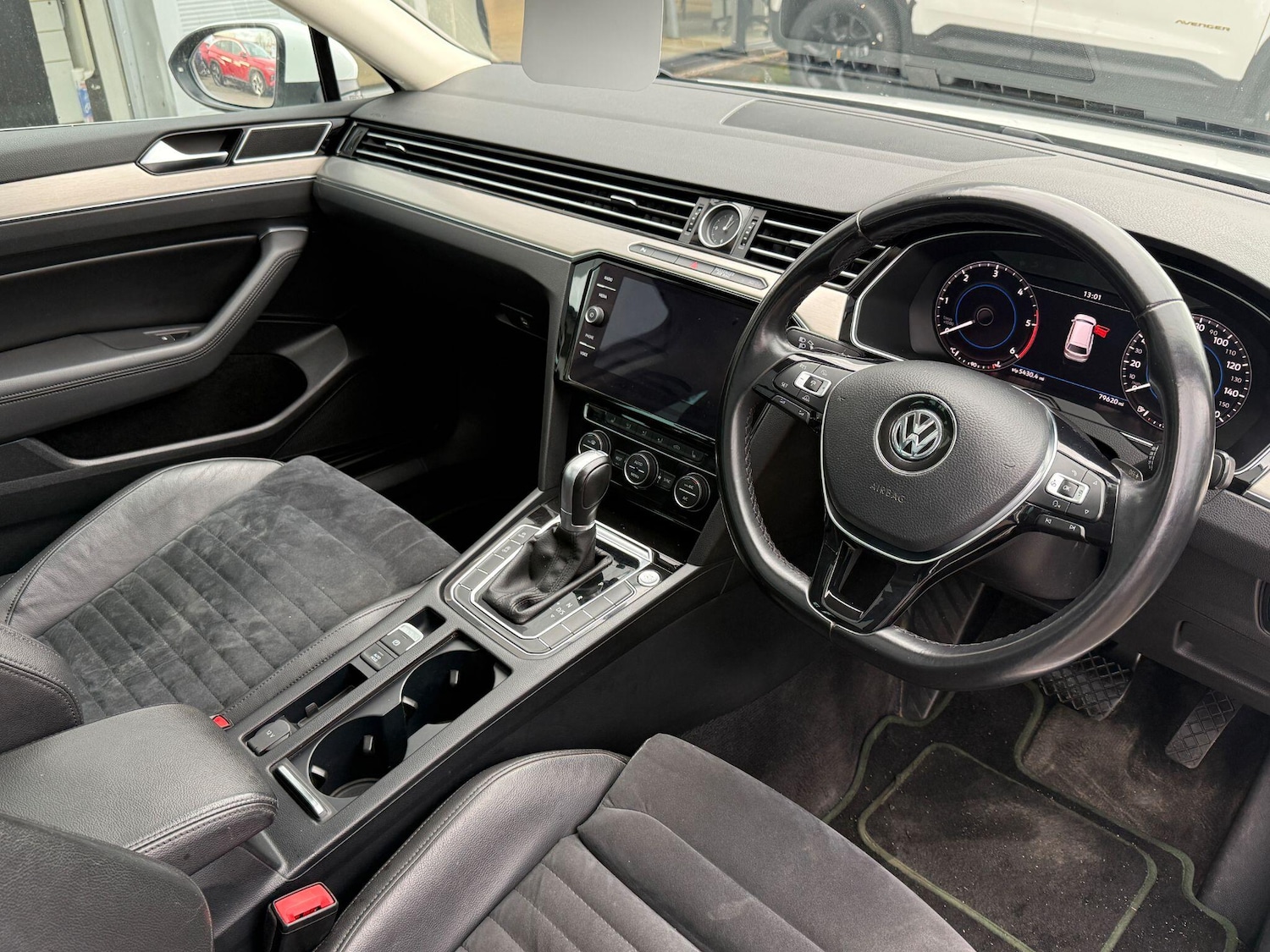 Used Volkswagen Passat 2018 for sale - 76728784: Photo 11