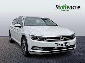 Used Volkswagen Passat 2018 for sale - 76728784: Photo
