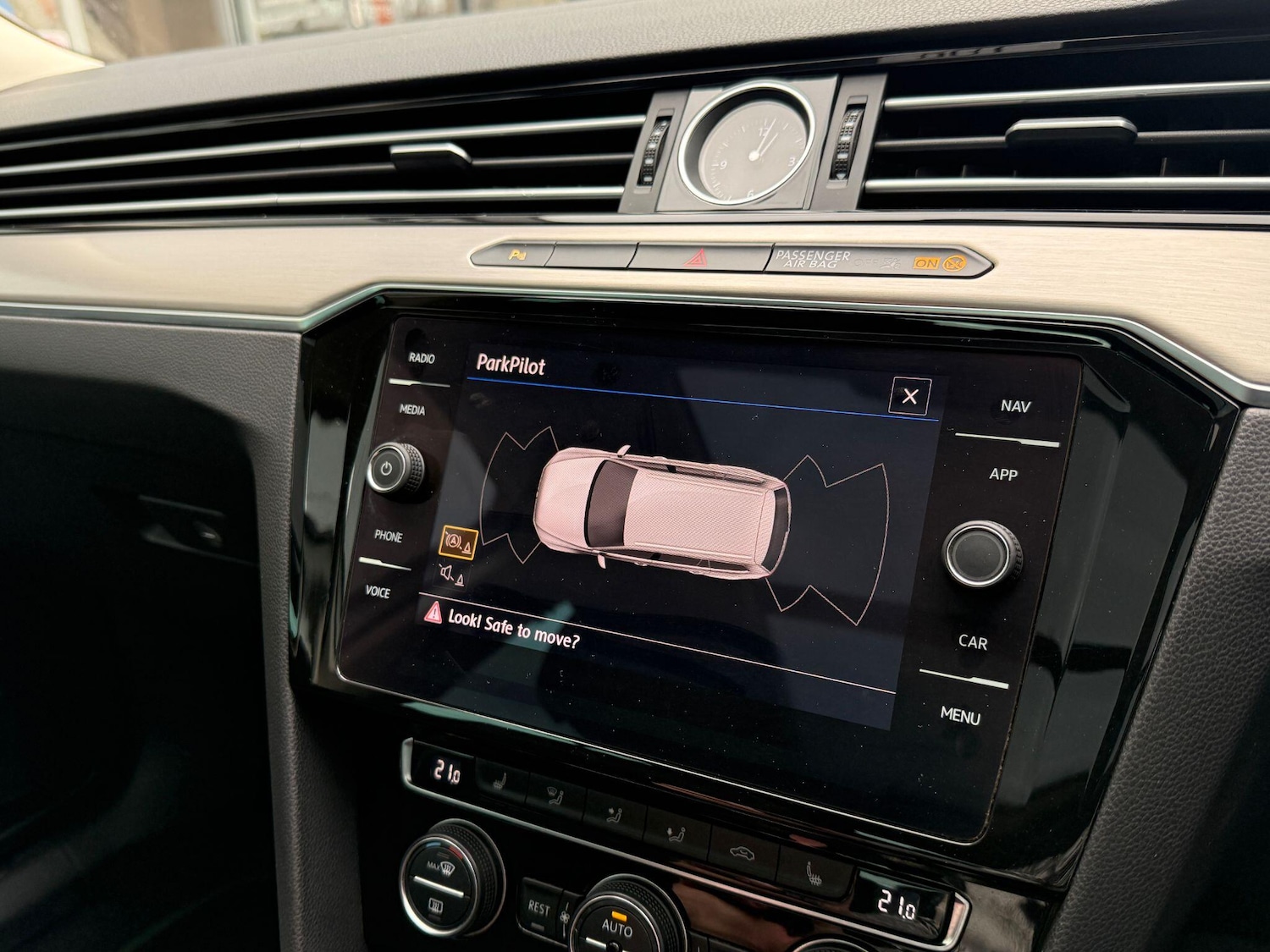 Used Volkswagen Passat 2018 for sale - 76728784: Photo 21