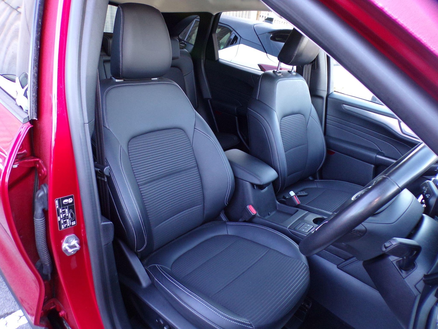 Used Ford Kuga 2022 for sale - 76121433: Photo 14