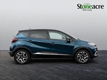 Used Renault Captur 2018 for sale - 79609619: Photo