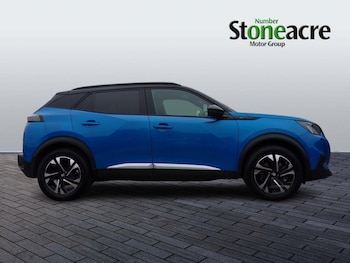 Used Peugeot E-2008 2023 for sale - 76270496: Photo