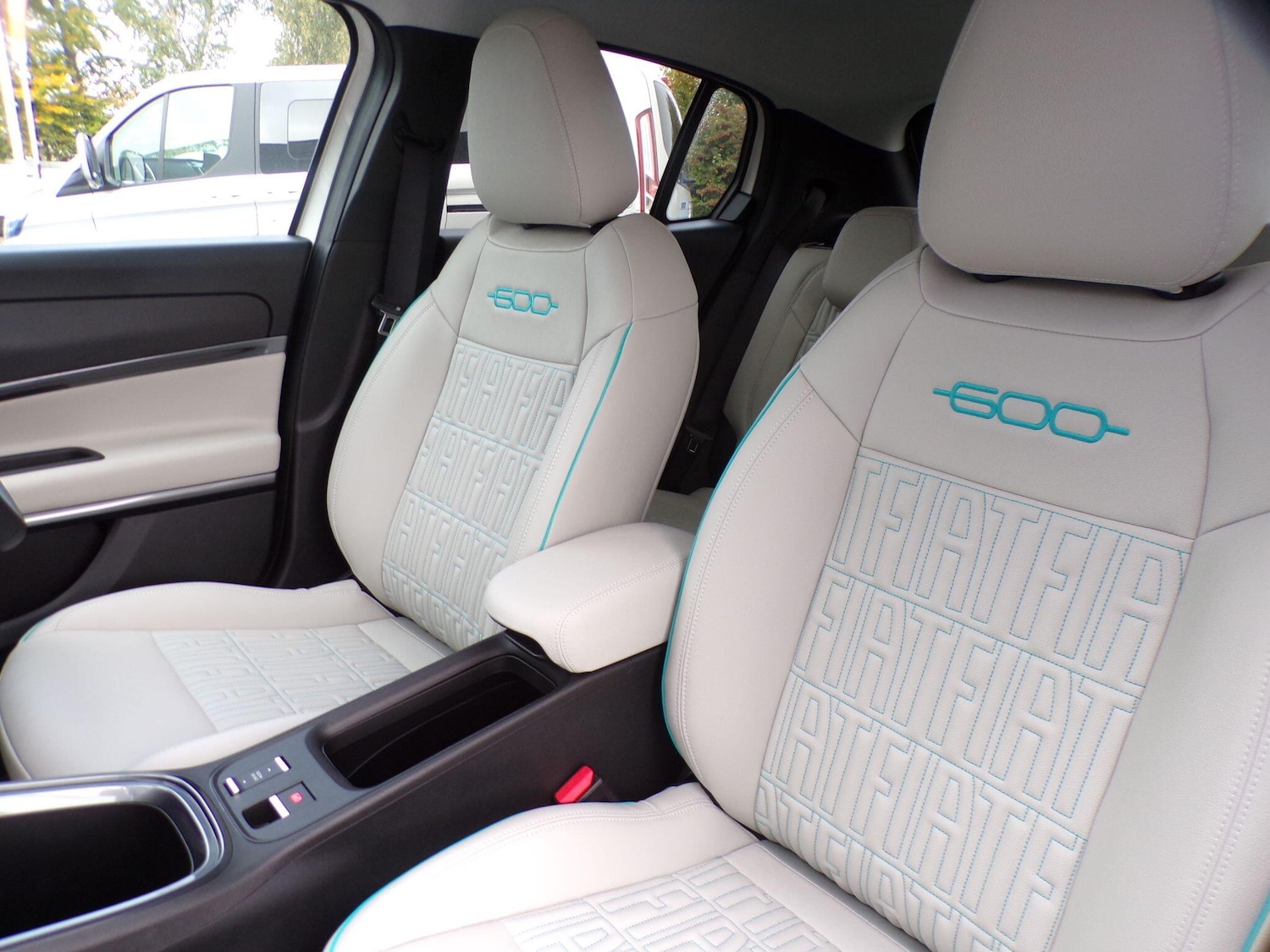 Used Fiat 600 2025 for sale - 76270545: Photo 15