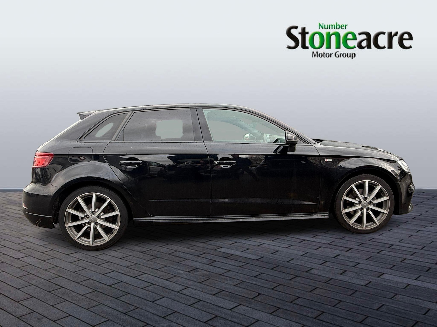 Used Audi A3 2019 for sale - 76998919: Photo 2