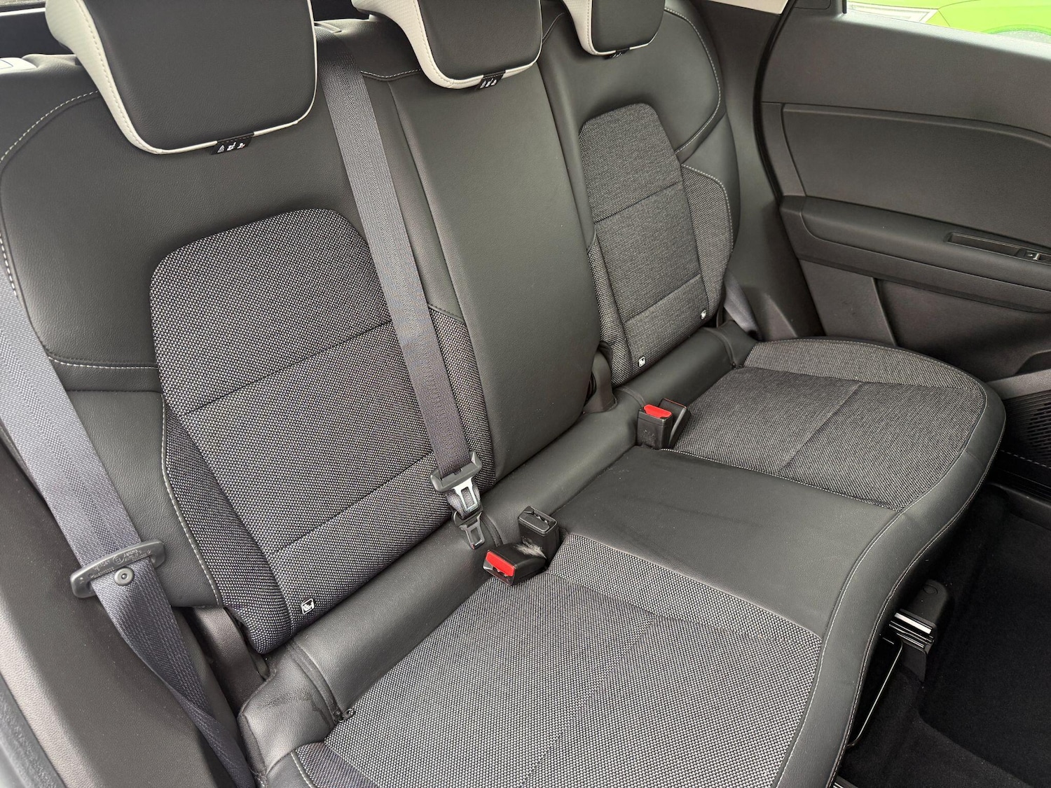 Used Renault Captur for sale - 77823685: Photo 13