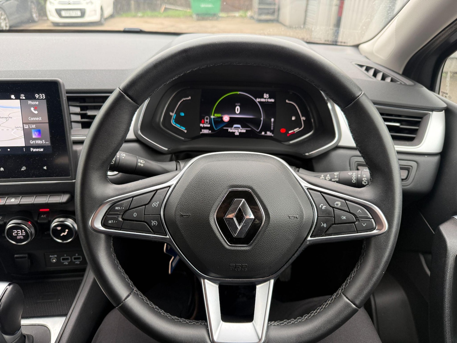 Used Renault Captur for sale - 77823685: Photo 16