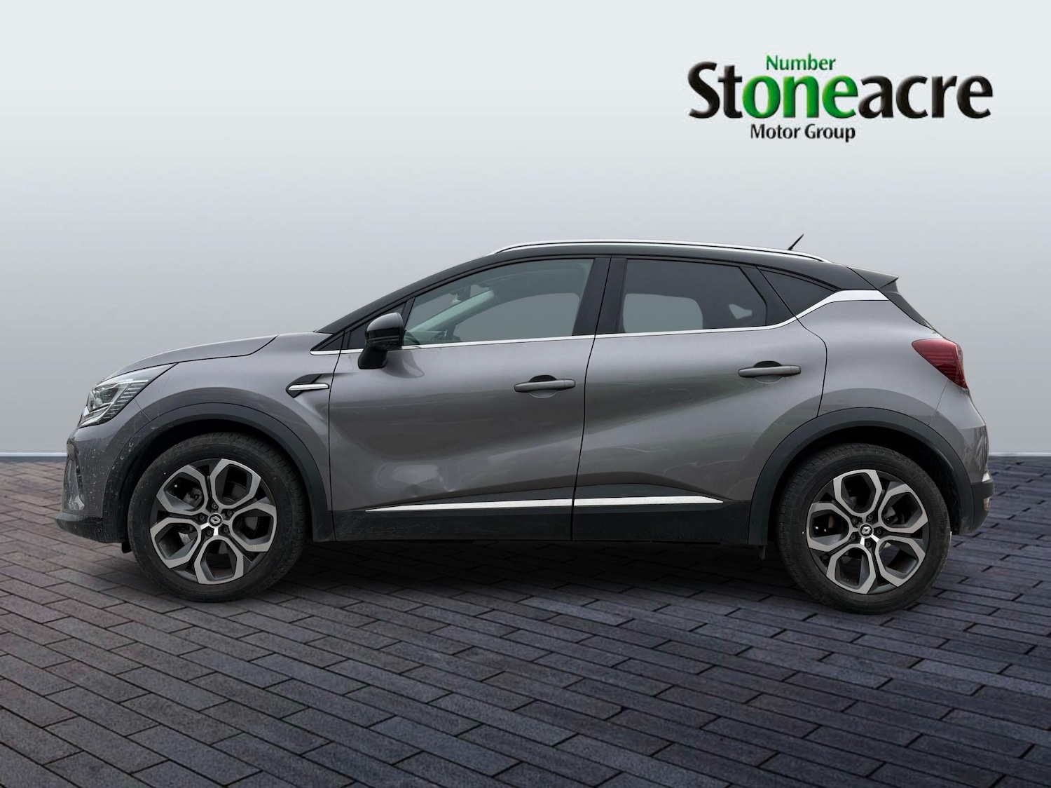 Used Renault Captur for sale - 77823685: Photo 6