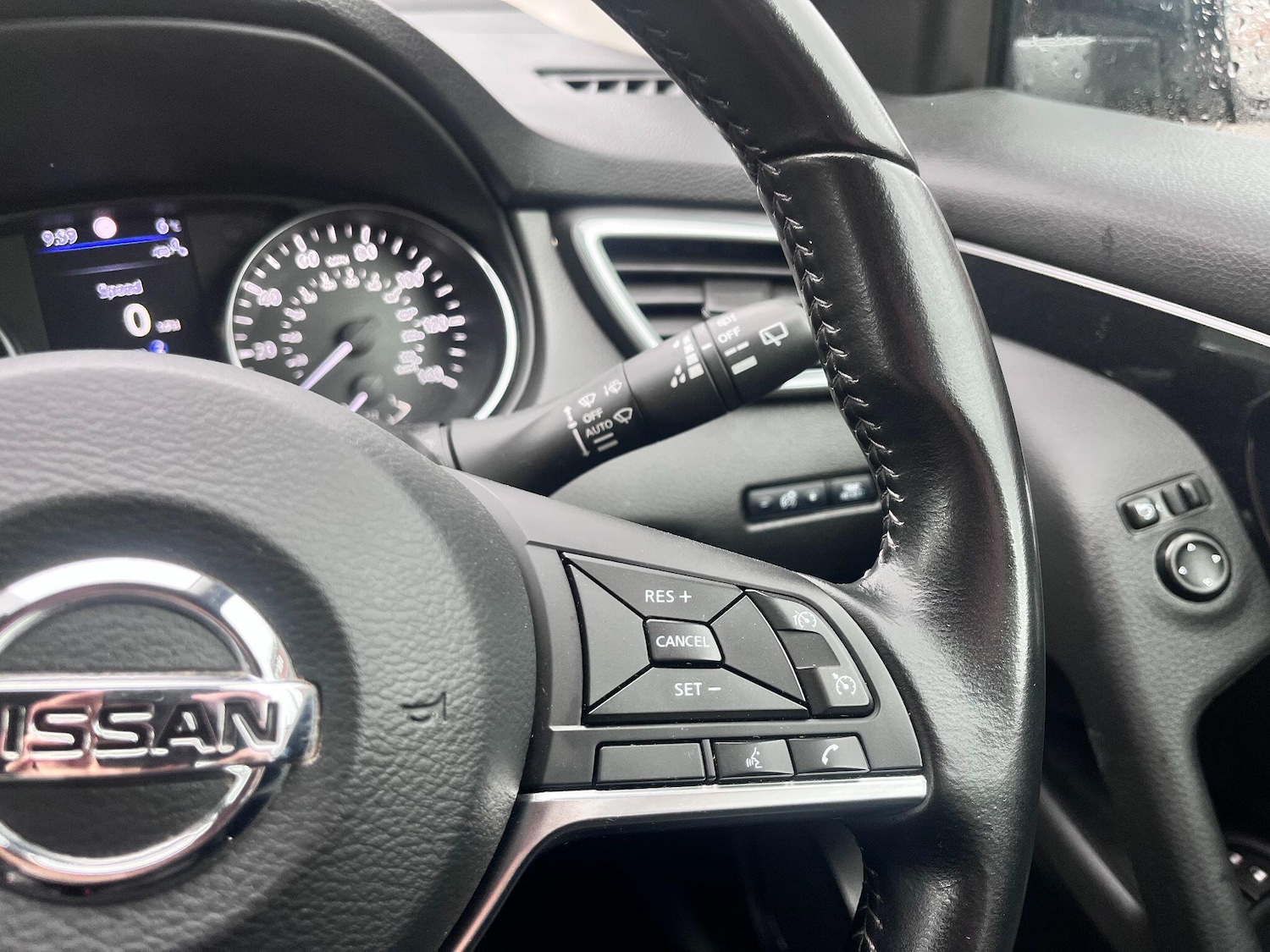 Used Nissan Qashqai for sale - 77633227: Photo 21