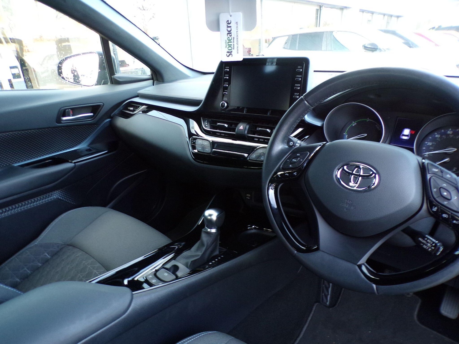Used Toyota C-HR for sale - 76993156: Photo 11