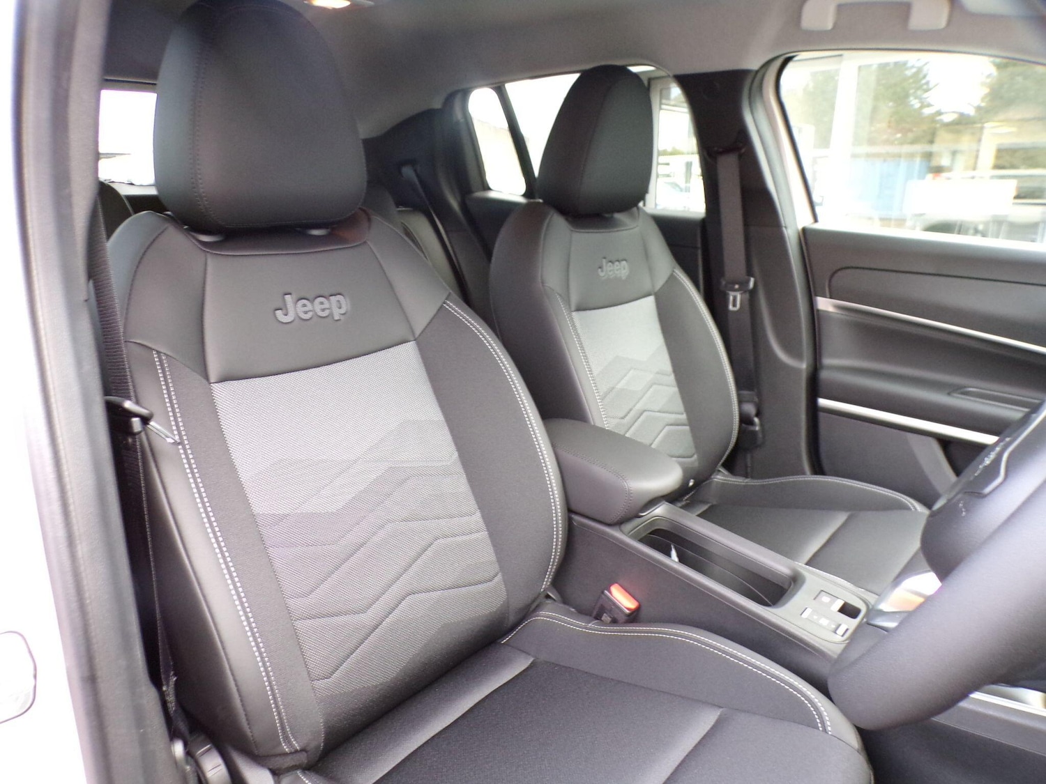 Used Jeep Avenger 2025 for sale - 76071704: Photo 11
