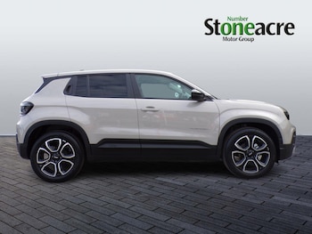 Used Jeep Avenger 2025 for sale - 76071704: Photo 2