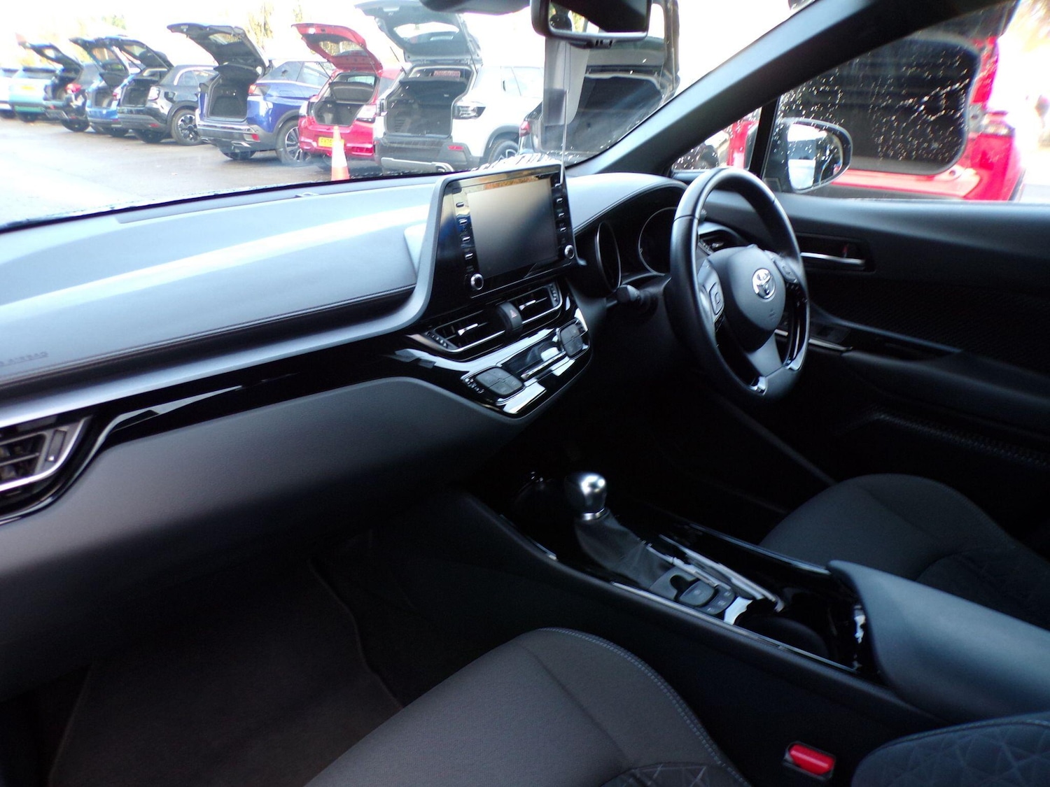 Used Toyota C-HR for sale - 76584927: Photo 14