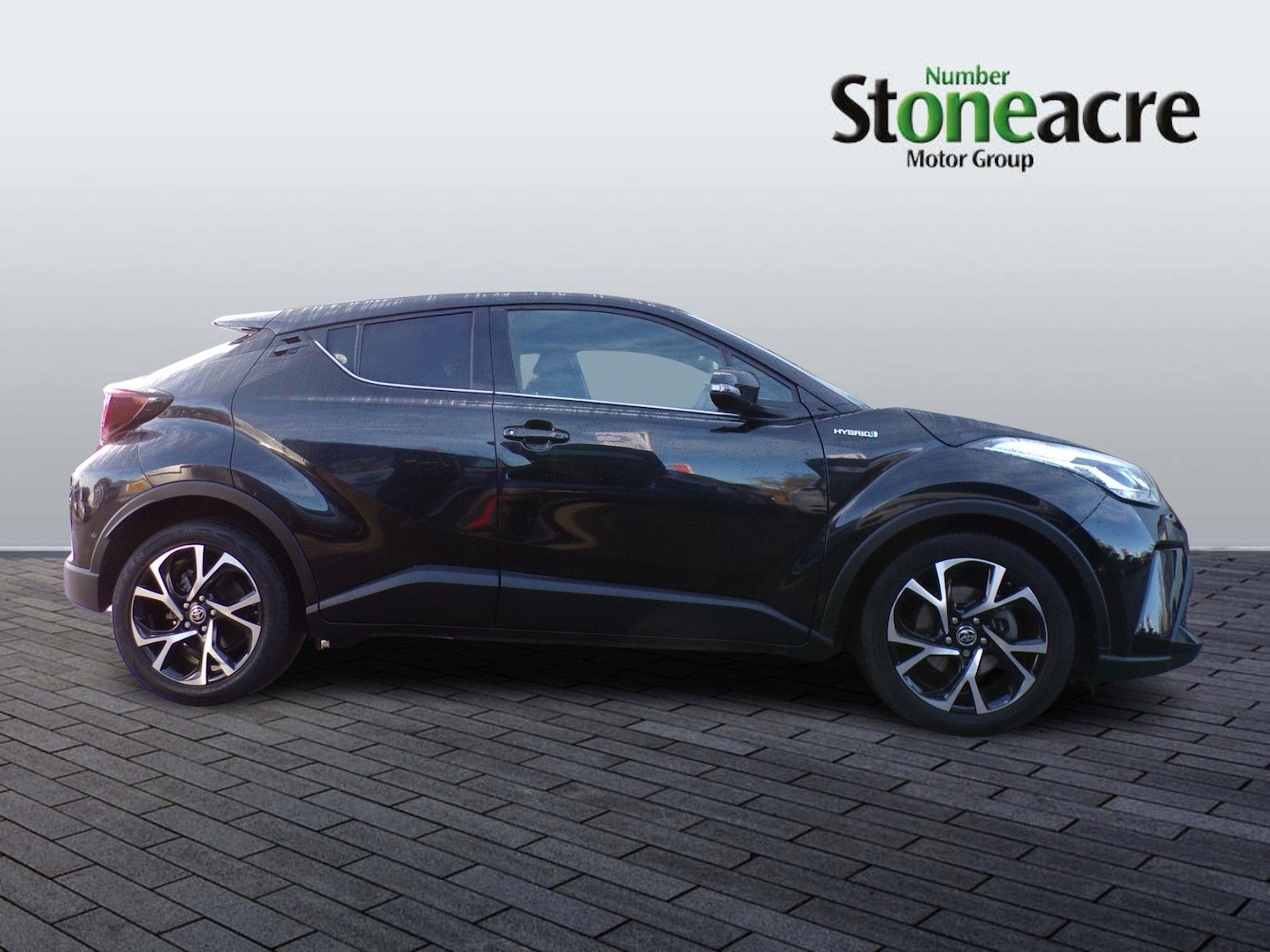 Used Toyota C-HR for sale - 76584927: Photo 2
