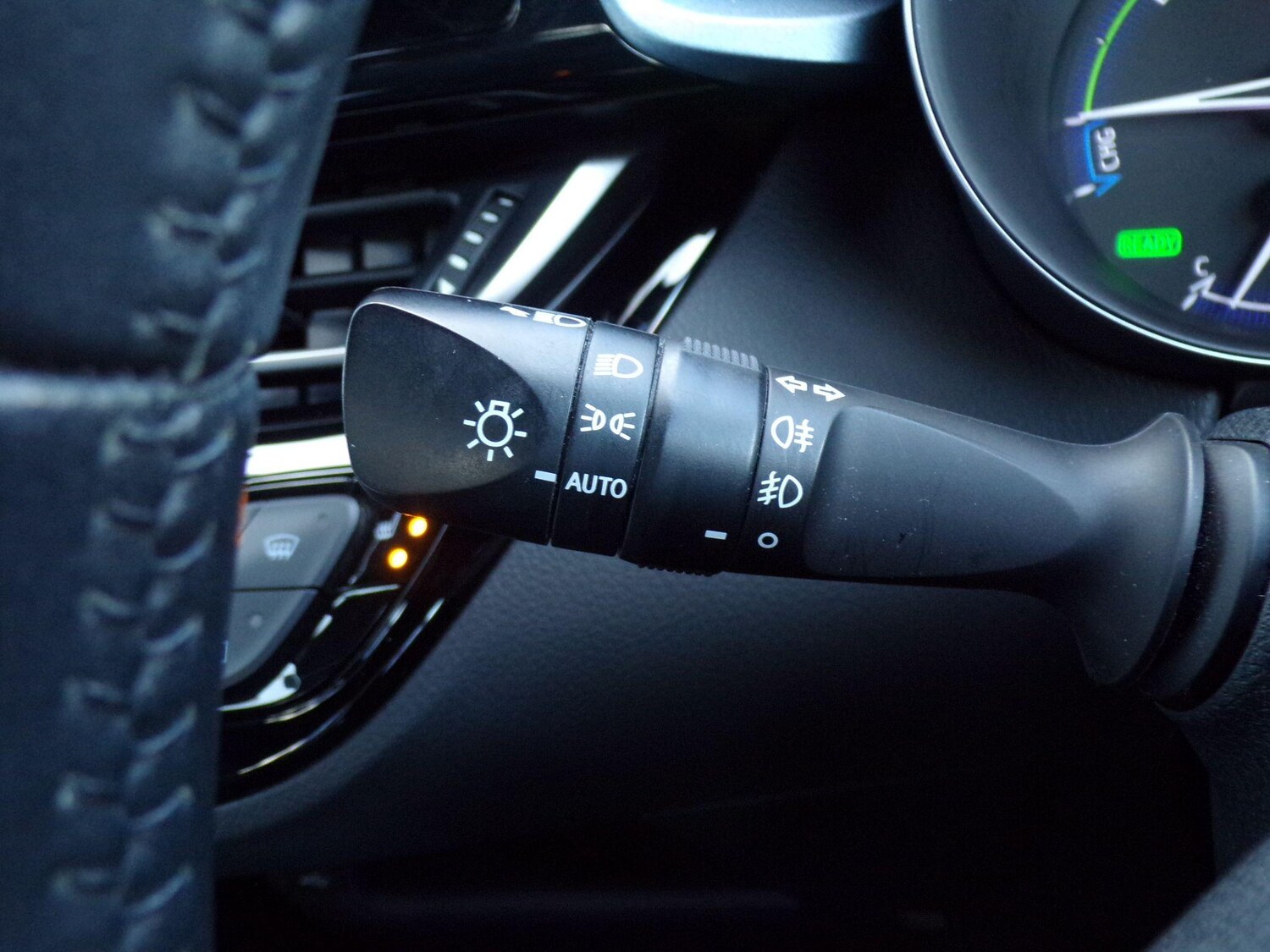 Used Toyota C-HR for sale - 76584927: Photo 21