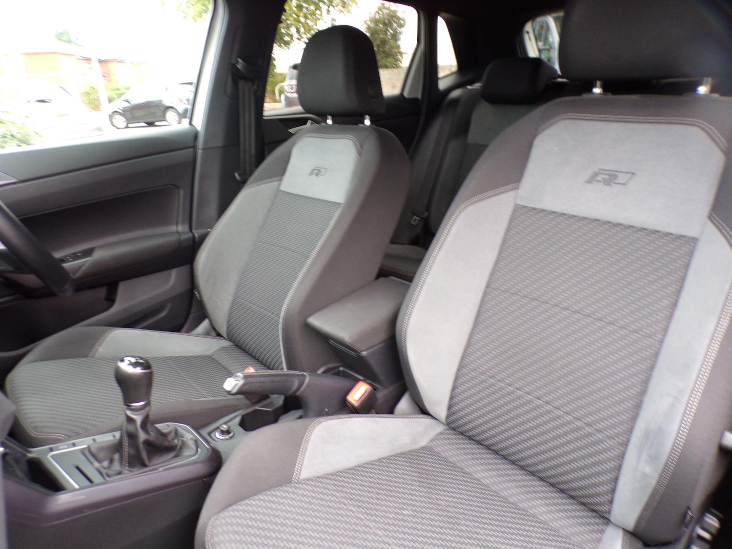 Used Volkswagen Polo for sale - 76059481: Photo 14