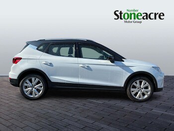Used SEAT Arona 2023 for sale - 77768758: Photo