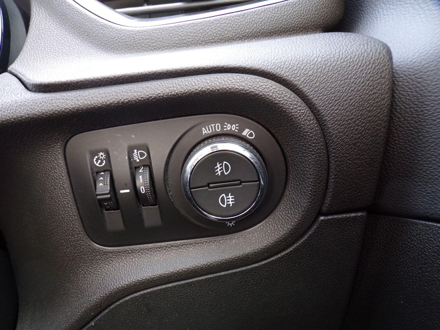 Used Vauxhall Grandland X 2018 for sale - 76409549: Photo 20