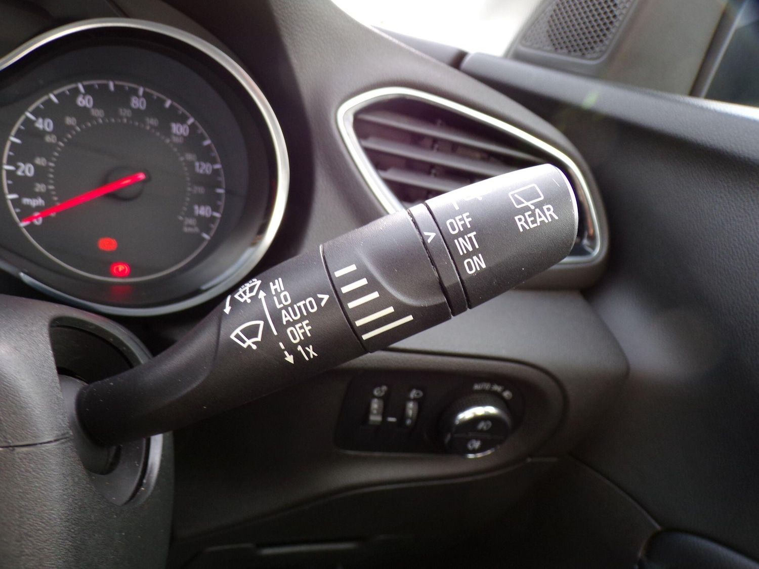 Used Vauxhall Grandland X 2018 for sale - 76409549: Photo 21