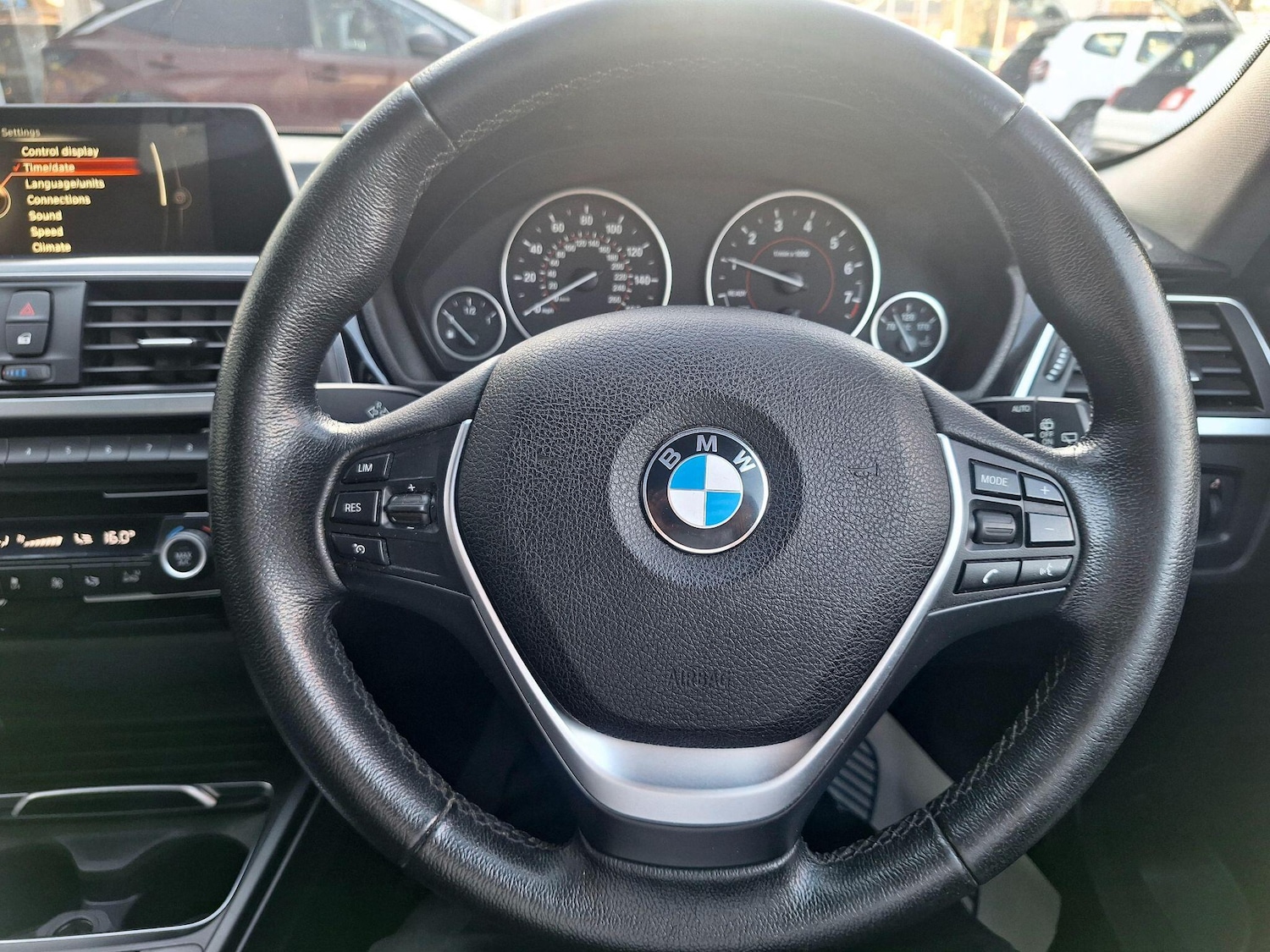 Used BMW 3 Series 2017 for sale - 77970273: Photo 27