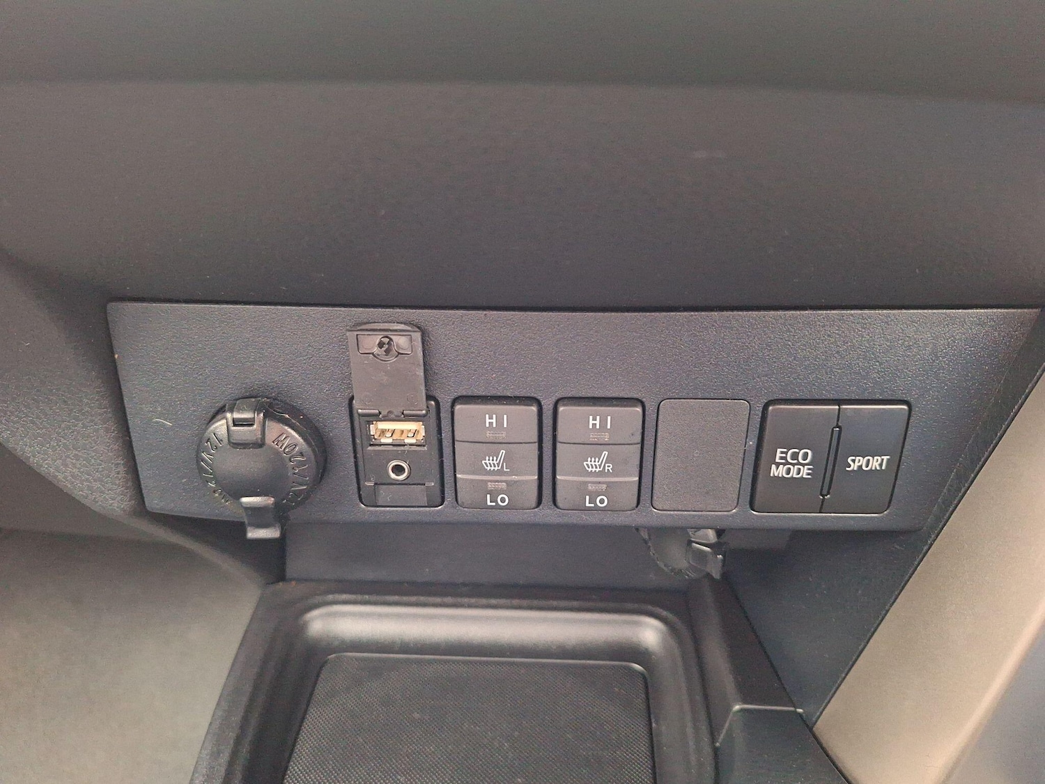 Used Toyota RAV4 for sale - 77351411: Photo 22