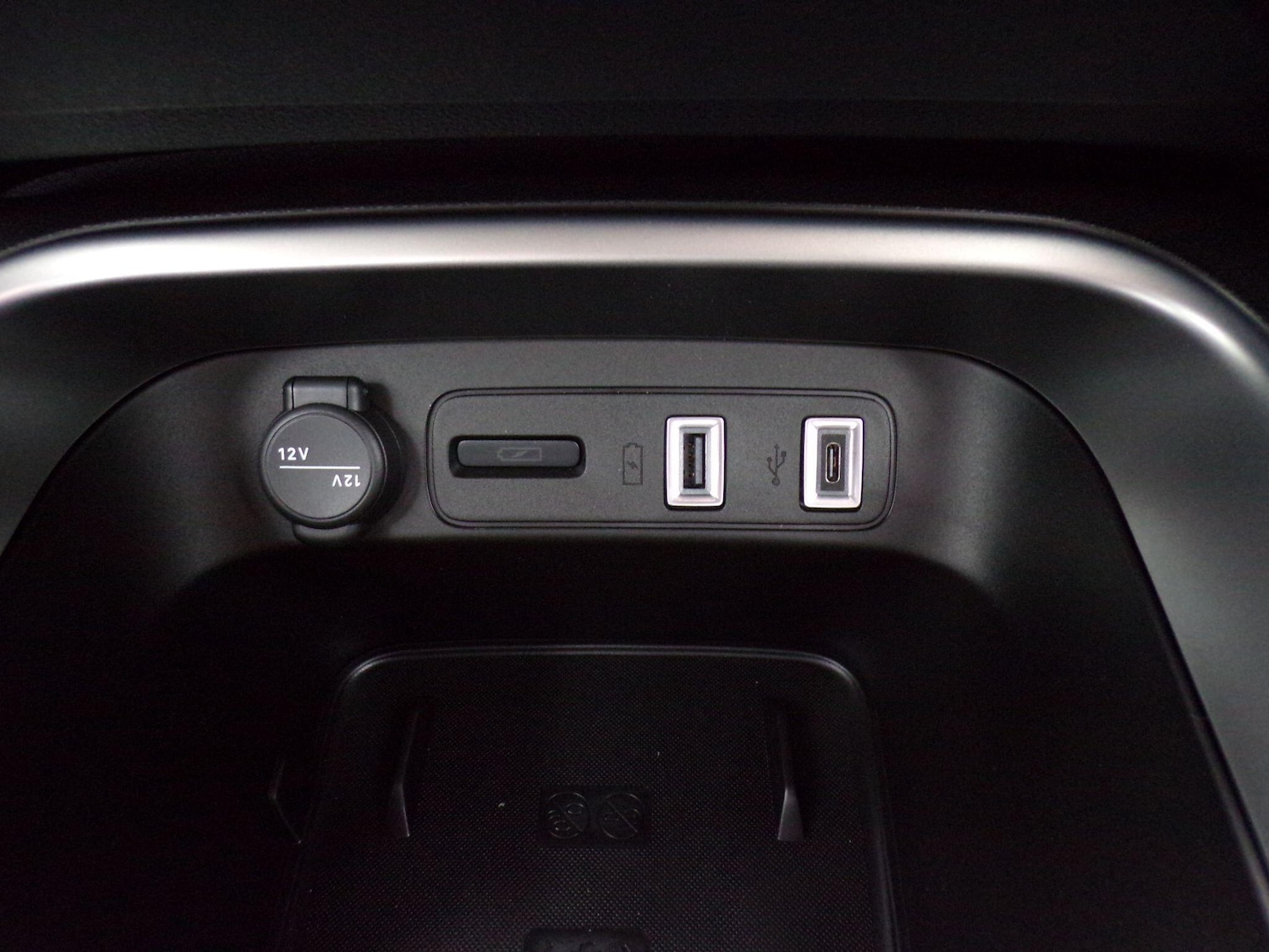 Used Jeep Avenger 2025 for sale - 76071696: Photo 28