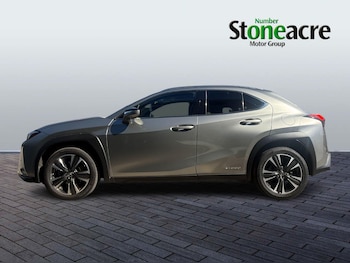 Used Lexus UX 2019 for sale - 78447892: Photo
