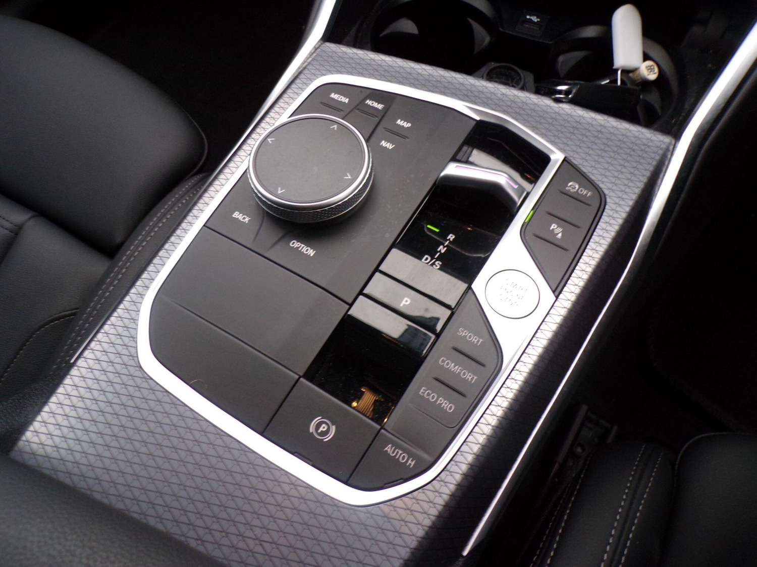 Used BMW 3 Series 2024 for sale - 76550325: Photo 18