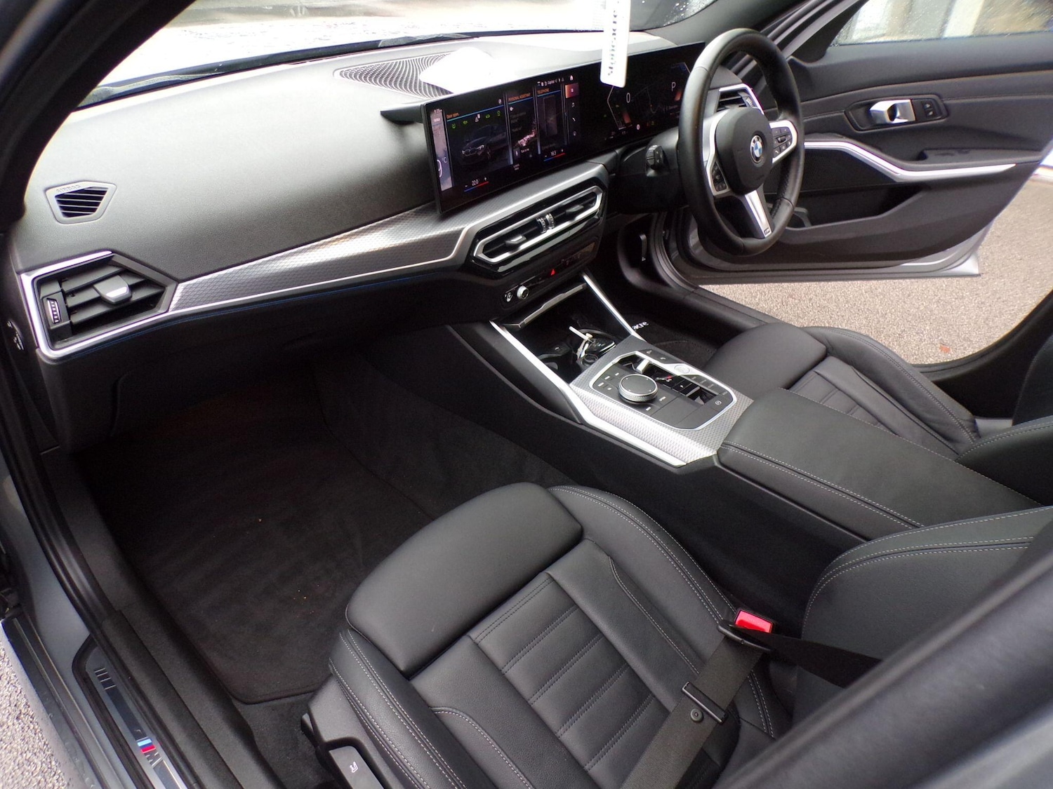 Used BMW 3 Series 2024 for sale - 76550325: Photo 24