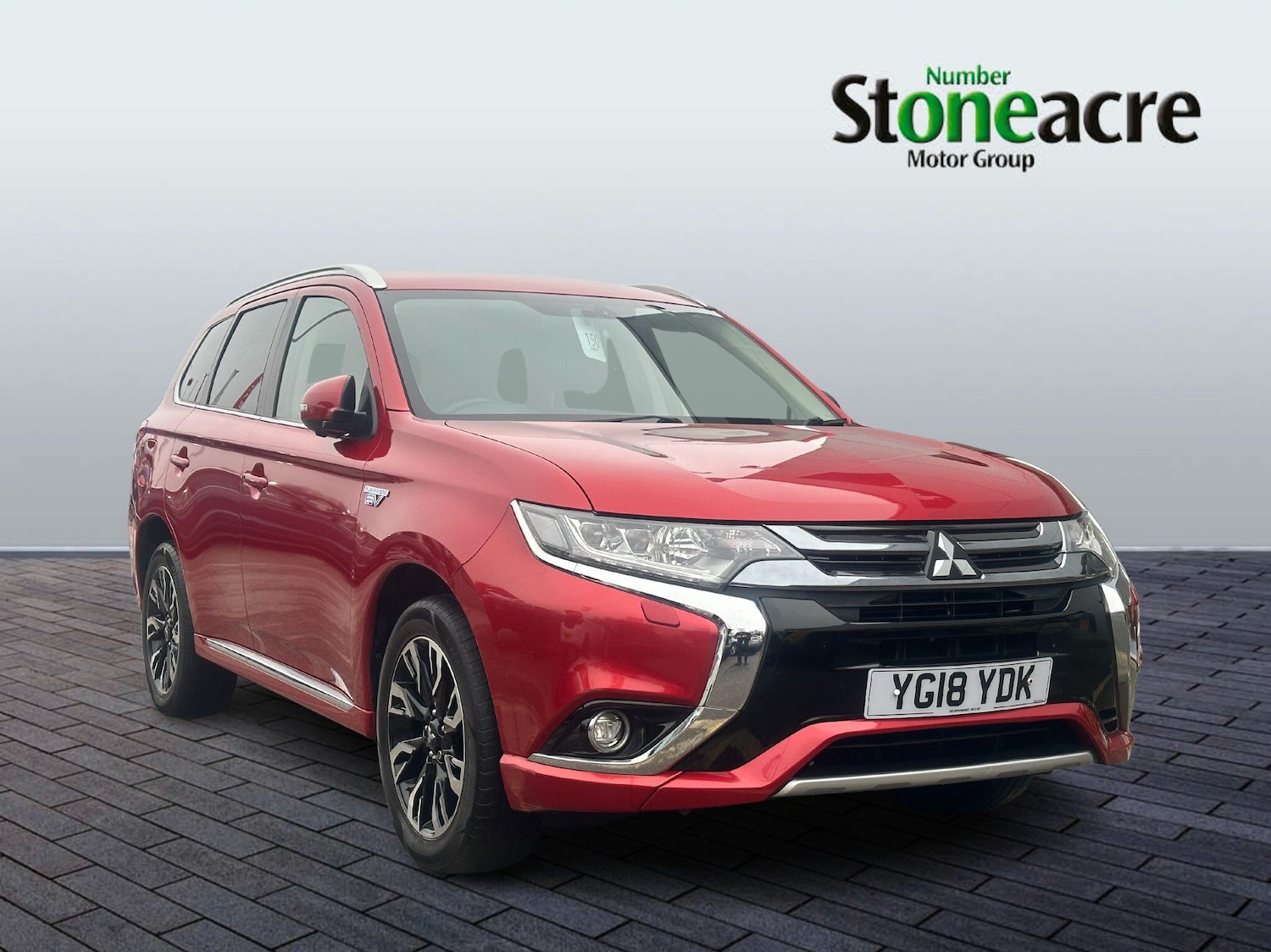 Used Mitsubishi Outlander 2018 for sale - 77412141: Photo 1