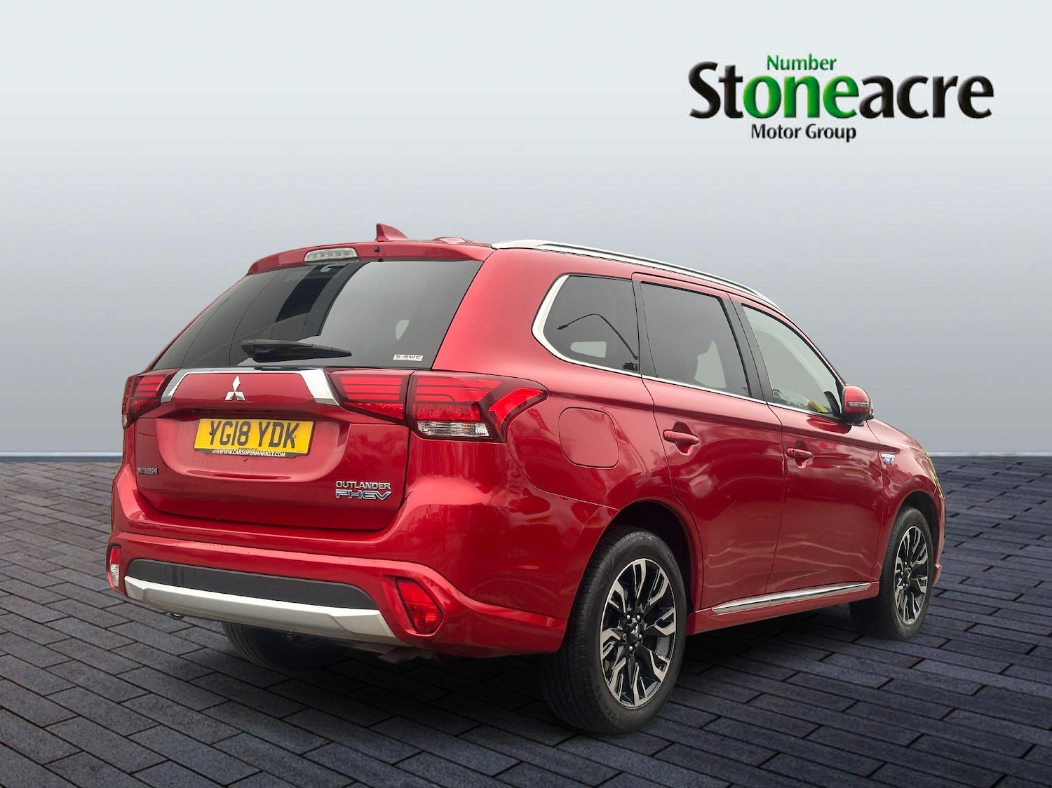 Used Mitsubishi Outlander 2018 for sale - 77412141: Photo 3