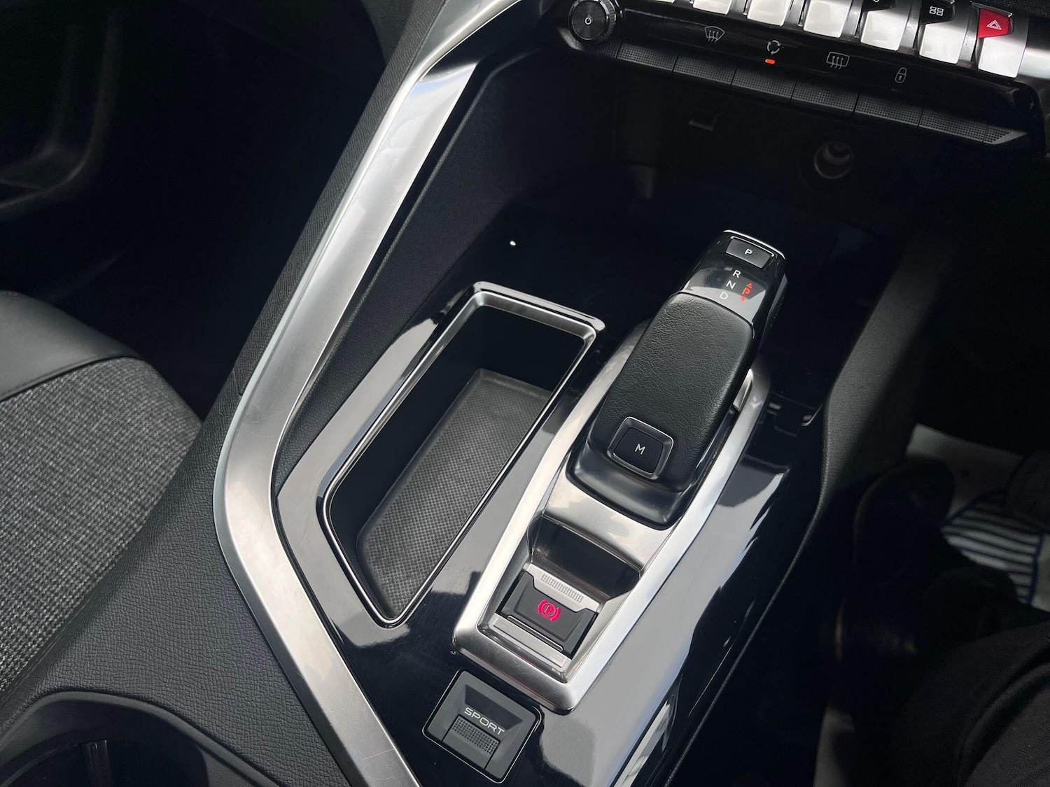 Used Peugeot 3008 2019 for sale - 77411411: Photo 23