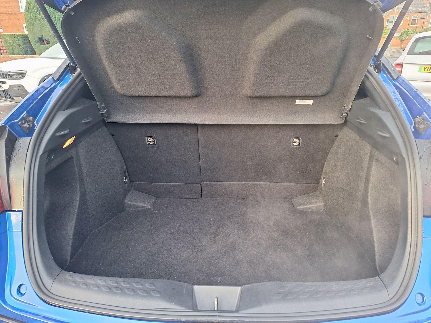 Used Toyota C-HR for sale - 77163481: Photo 28