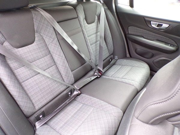 Used Volvo V60 2021 for sale - 75756301: Photo 12