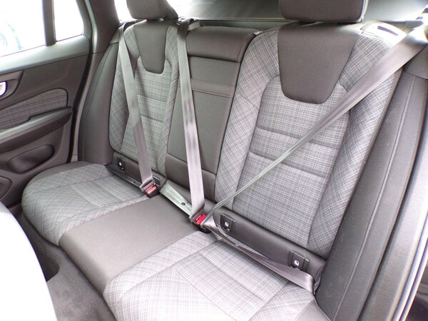 Used Volvo V60 2021 for sale - 75756301: Photo 13