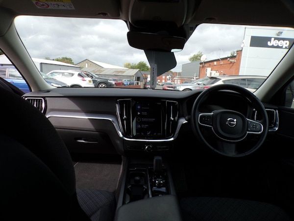 Used Volvo V60 2021 for sale - 75756301: Photo 15