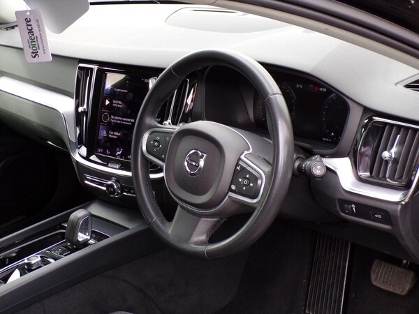 Used Volvo V60 2021 for sale - 75756301: Photo 17