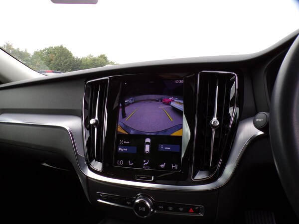 Used Volvo V60 2021 for sale - 75756301: Photo 23