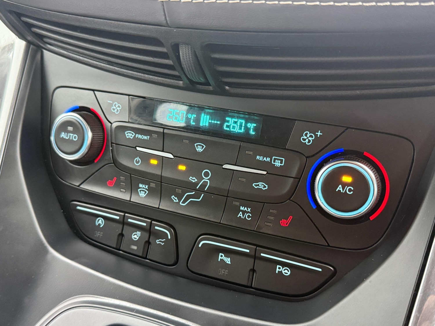 Used Ford Kuga 2017 for sale - 77549946: Photo 15