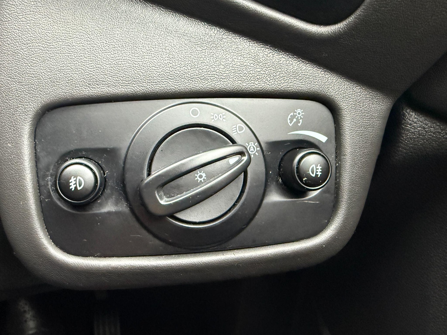 Used Ford Kuga 2017 for sale - 77549946: Photo 17