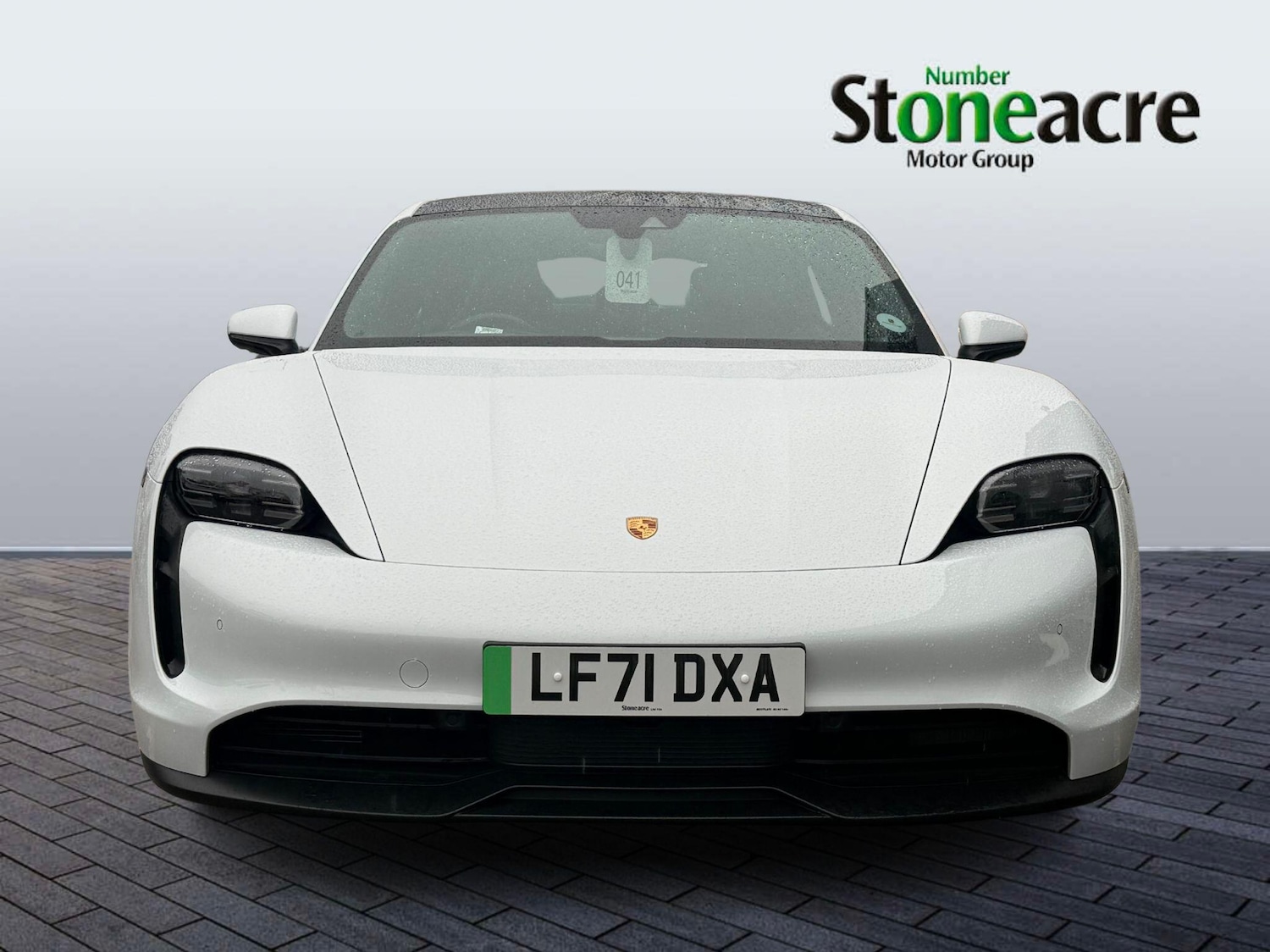 Used Porsche Taycan 2021 for sale - 77203807: Photo 2