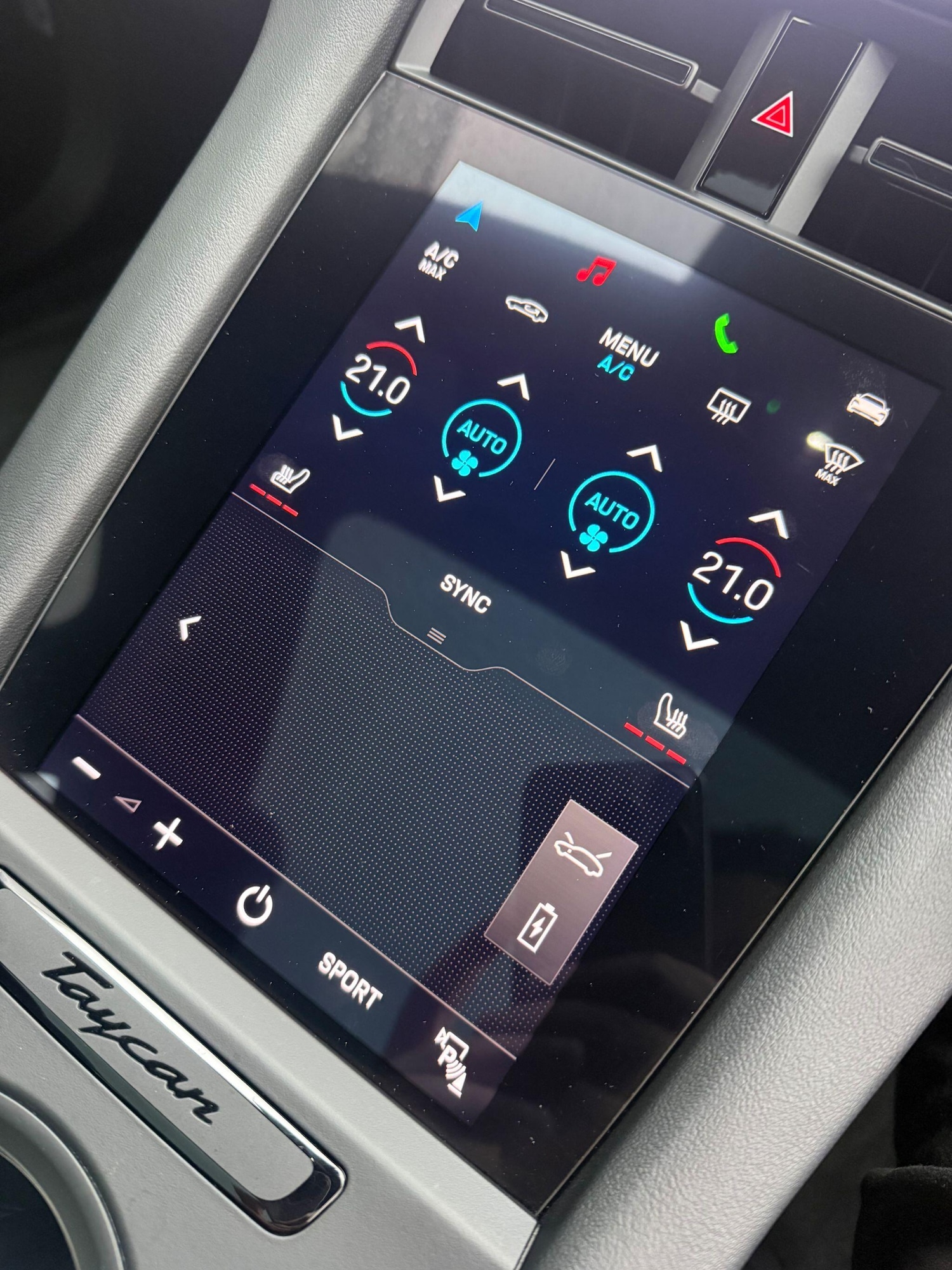 Used Porsche Taycan 2021 for sale - 77203807: Photo 23