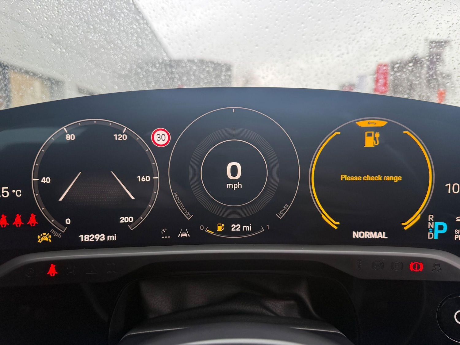 Used Porsche Taycan 2021 for sale - 77203807: Photo 24