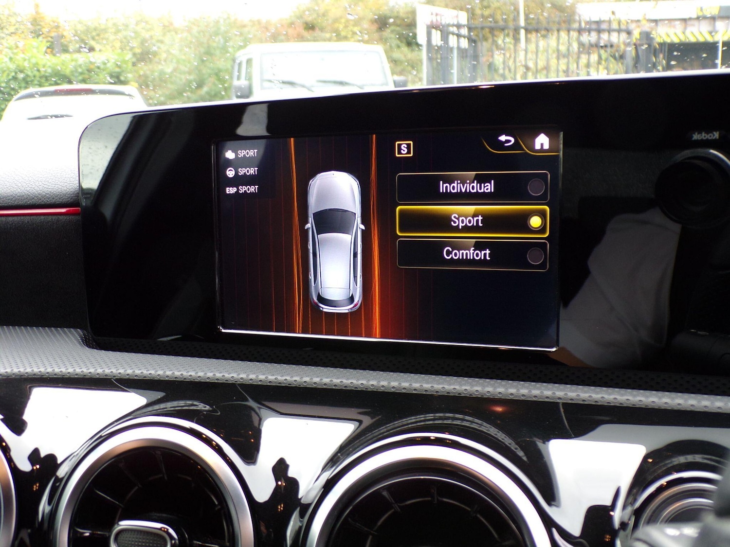 Used Mercedes-Benz A-Class 2020 for sale - 76337449: Photo 27