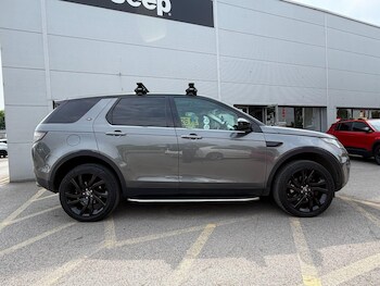 Used Land Rover Discovery Sport 2017 for sale - 78535537: Photo