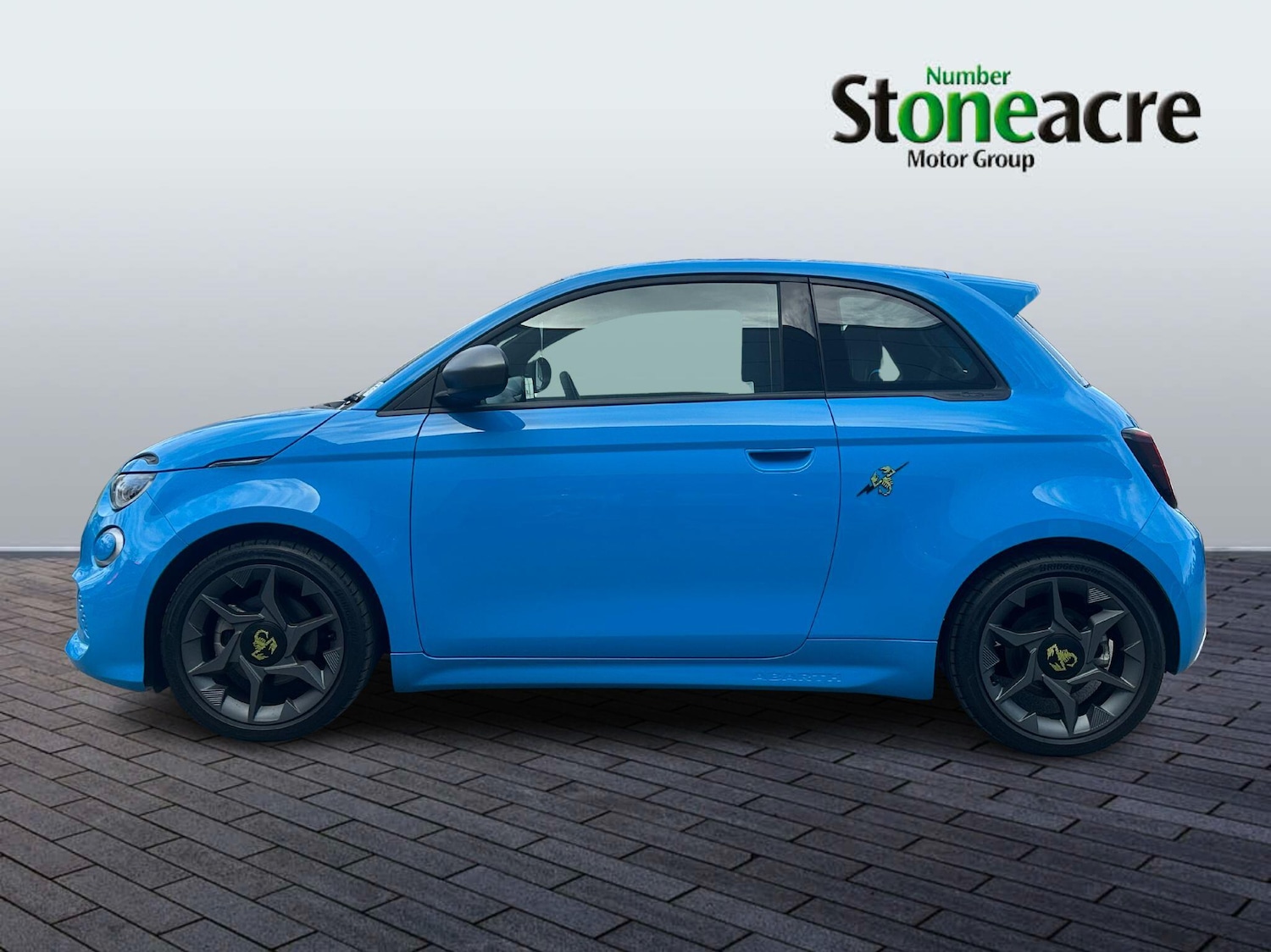 Used Abarth 500 2025 for sale - 77723579: Photo 5