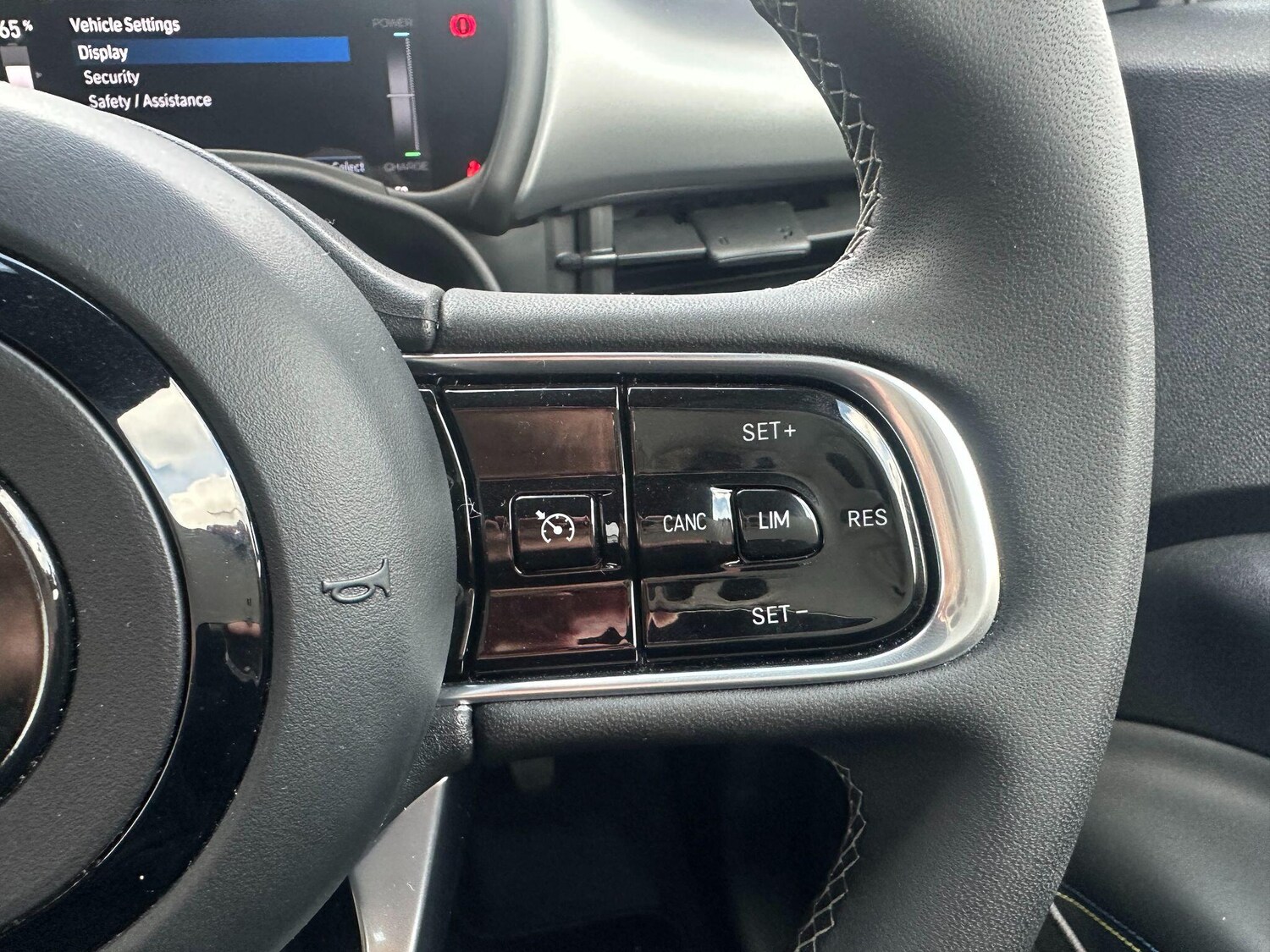 Used Abarth 500 2025 for sale - 77723579: Photo 9