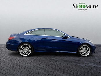 Used Mercedes-Benz E Class 2016 for sale - 79425569: Photo