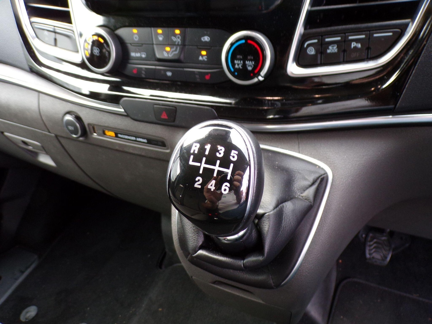 Used Ford Tourneo Custom 2021 for sale - 76109703: Photo 41