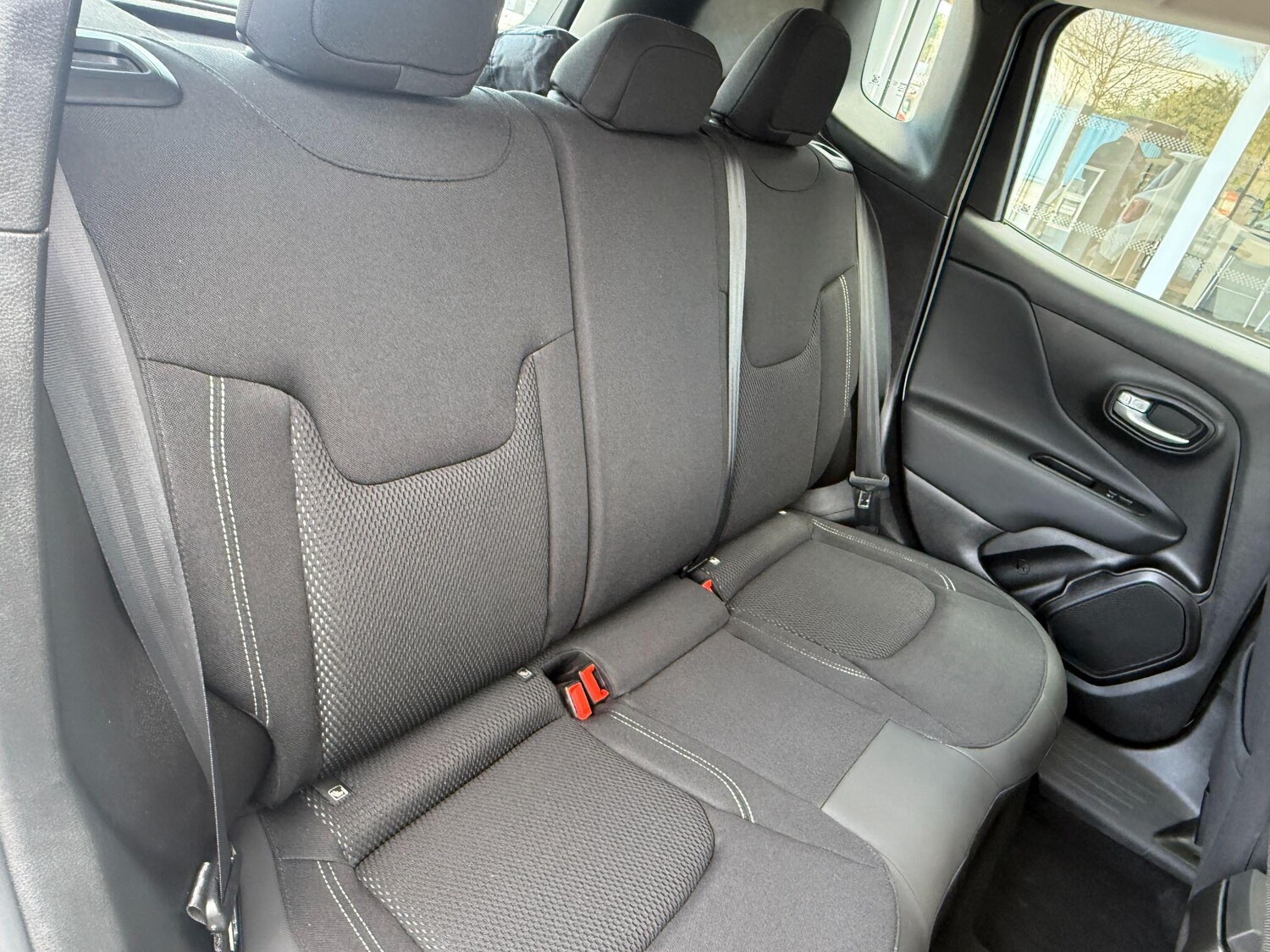 Used Jeep Renegade 2024 for sale - 77738061: Photo 16