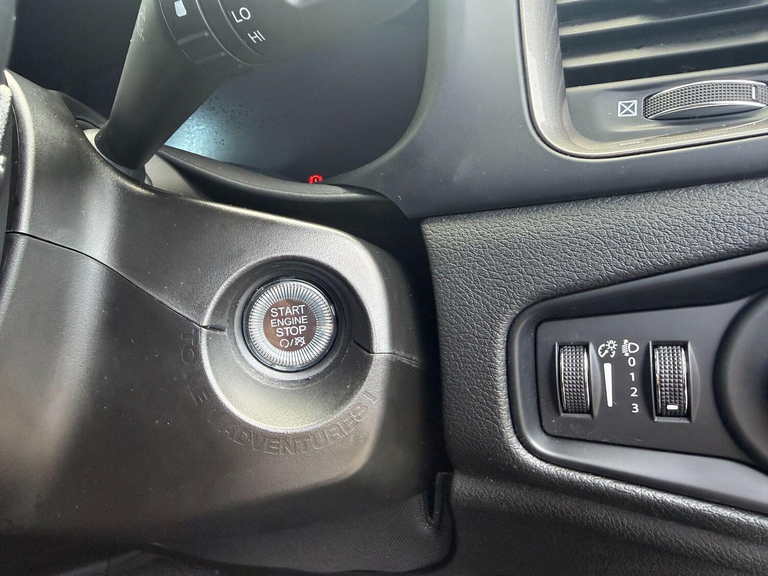 Used Jeep Renegade 2024 for sale - 77738061: Photo 18